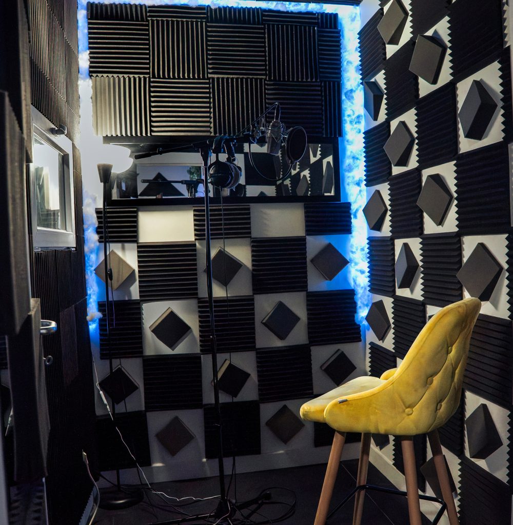 CIMENT-T Studio | Photo de la cabine d'enregistrement